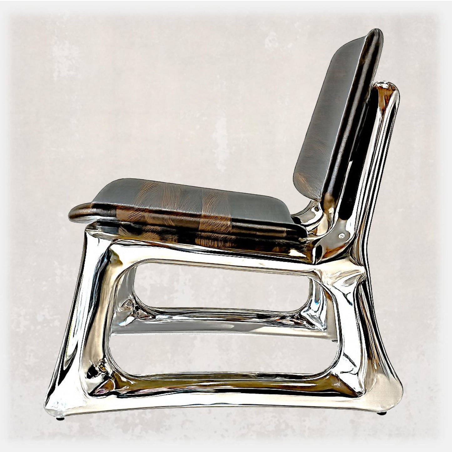 Specchio Upholstered Lounge Chair